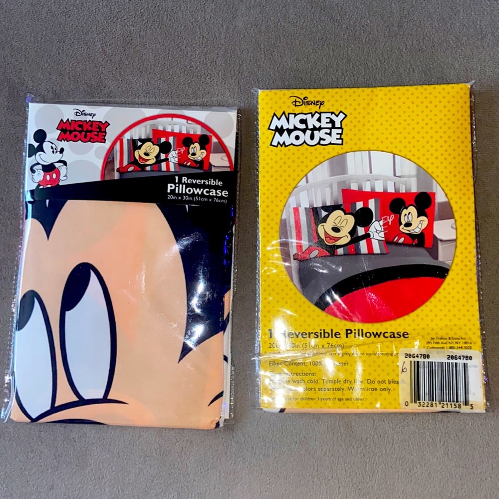 NWT Mickey Pillow Cases